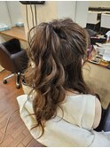 ハーフポニーテール