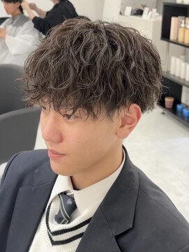 アイトーキョー 下北沢(AI TOKYO) ツイストシャドウパーマ