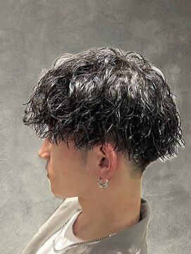 ゴート 香椎(GOAT) メンズカット/パーマ/ニュアンス/フェザー/フェード/20代/30代