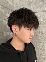 ニアウ 伊勢崎連取店(Niau)&nbsp;MEN’S HAIR/波巻きツイストスパイラル/リバースセンターパート