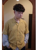 エディ(Edy) メンズマッシュスペインカール波巻きパーマ刈り上げ眉毛カット