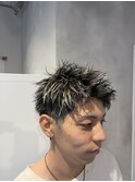 スパイキーショート×無造作メッシュ