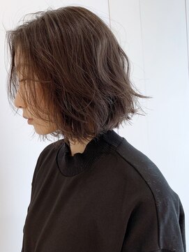 コルソ ケーツー 梅田 茶屋町(corso k-two) 《グレーパール》カジュアルウェーブボブ