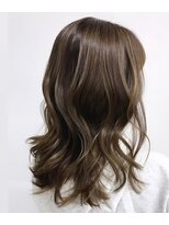 ステアケース 武蔵小杉店(stair:case)&nbsp;【助川】脱白髪染め/ハイライト/20代30代40代ヘアスタイル