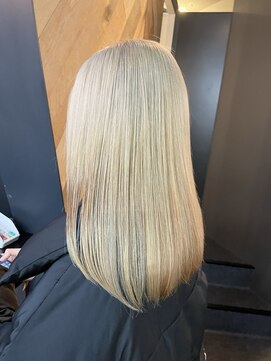 ロットアニバース(lott annibirth) 【髪質改善】ブロンドヘア/艶髪/透明感/トリートメント