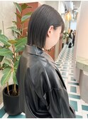 切りっぱなしボブ×透け感グレージュ