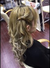 ヘアサロン ユニティ(Hair Salon Unity) twinツイストハーフアップ