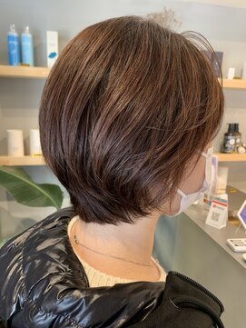 ホーム(HOME) 【HOME 下北沢】ショートボブ×ナチュラルハイライト