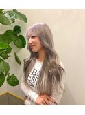 ハイトーングレージュ