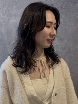 シック(chic.)&nbsp;ミディアムレイヤーパーマ　２