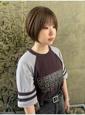 ブリーチなしカラー×透明感オリーブベージュ小顔丸みショート