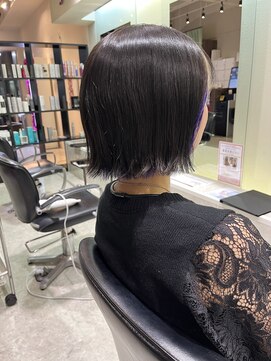 リー 尼崎(Lee) 「ミニボブ×バイオレットインナー」