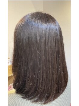 モーイトウキョウ美容室(Mooi Tokyo美容室)の写真/大人女性のための本格ケアサロン/年齢による髪の変化に寄り添う/ベテラン技術で叶える上質スタイル