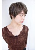 都会的なハイライトバレイヤージュショート
