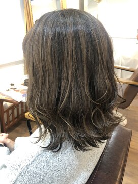 カルネ(Karne) ナチュラルボブ