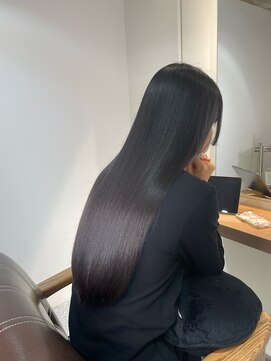 アールサロン 名駅(Rr SALON) 地下風カラー