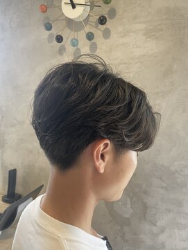 エッジ ヘア メイク(edge hair +make) センターパート/カルマパーマ/2ブロック