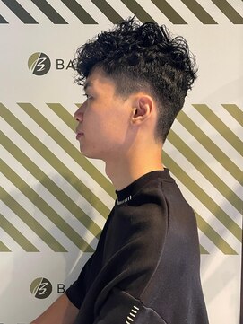 バーバーバー アカバネ(BARBER-BAR AKABANE) BARBER-BARスペインカール
