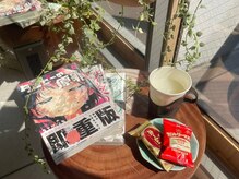 ドリンクやお菓子のサービスもございます♪