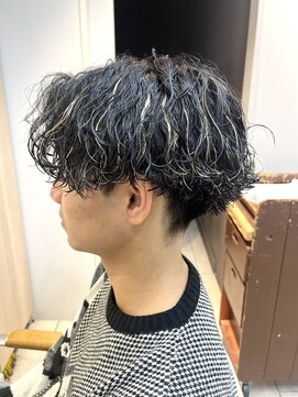 テトラ バイ ネオリーブ 横浜西口店(tetra by neolive) 波巻きスパイラルパーマ ハイライト メッシュ 横浜/横浜