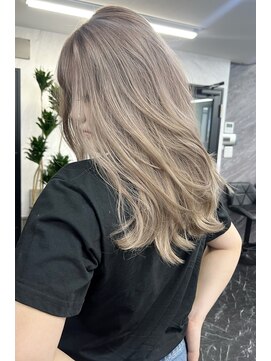 リア 大阪梅田(Ria) ～ミルクティーベージュ～　【Ria 大阪 梅田】