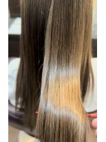 マオリ ホアロハ バイ アヌエヌエ(maoli hoaloha by anuenue)&nbsp;髪質改善