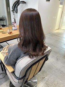 ルイス 宝塚(Luis) モカブラウンベージュ