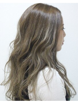 レイビューティー 浜町中央橋店(RAY+beauty) MIKAちゃんカラー2