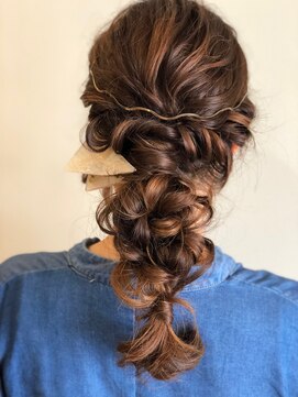 ソイルアヴェダ(Soil AVEDA) でか編みアレンジ【沼津/沼津駅】