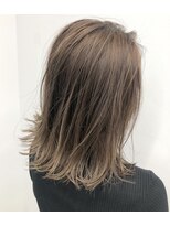アライブ キチジョウジ(ALIVE Kichijoji)&nbsp;【 ALIVE吉祥寺】ミルクティーベージュハイライトカラーボブ