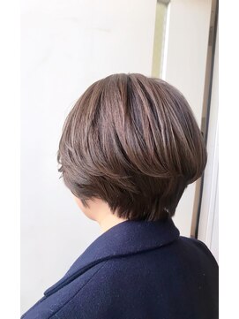 レッドライン(REDLINE) 大人ショートボブ