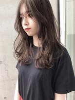 サイン 表参道(SIGN)&nbsp;シースルーバングの小顔ヘアー