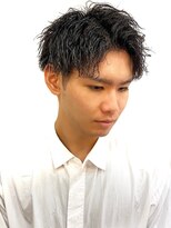 銀座マツナガ 神田店 波打スパイラルパーマツーブロックツイストスパイラル束感