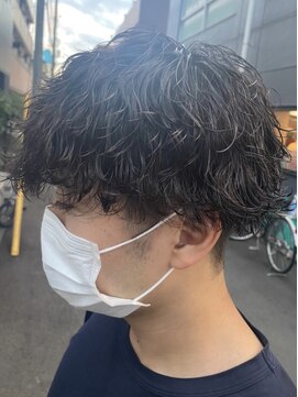 クオル 立川(QOL) 波巻きスパイラルパーママッシュショート無造作パーマ刈り上げ