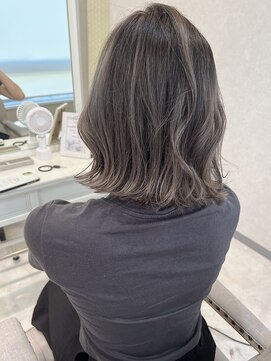 フランチェスカドット(francesca.) バレイヤージュボブ/前出