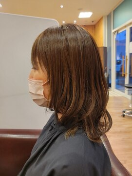 ブランコエルア 宇多津店(blanco Elua) ミディアムレイヤー
