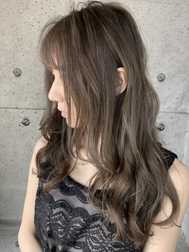 オリンテ バイ レシッド 表参道(orente by rcid) orente 表参道斜めバング×シルキーミルクティグレージュ