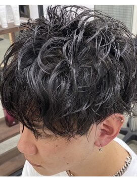 ルーダス 新保店(Rudus) ニュアンスパーマ×ツーブロックショートスタイル