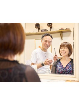 オーガニック系の薬剤で理想の艶やかなカラーが叶う!あなたらしい「似合うグレイカラー」でオシャレに♪