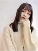 小顔 ぱっつん ストレート