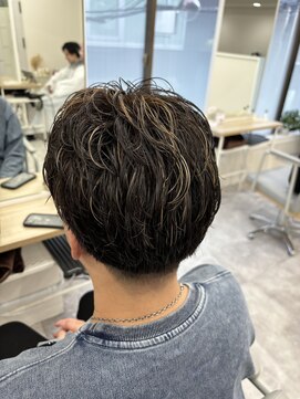 アチェロ(Acero.) メンズパーマ、ハイライト