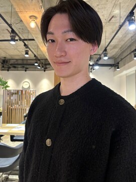 アニー(ANY) センターパート、サイドパート、メンズカット