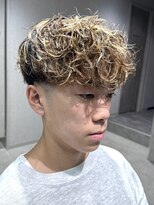 テクト バイアッシュ 吉祥寺店(Tect by Ash) スペインカールフリンジカットテーパーフェードスパイラルパーマ