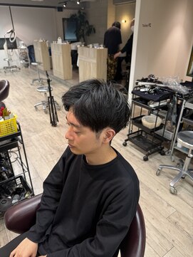 コワファースト長崎シャンプーボーイ 2nd(COIFF1RST 長崎 SHAMPOO BOY) メンズ　ショートマッシュ