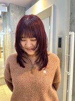 オルセン(OLSEN)&nbsp;ミディアム/ハッシュカット/ハイレイヤー/暖色/レッドカラー