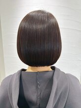 最近、髪が細くなってきた気がする…。地肌の状態を知るには？[大津/膳所/頭皮診断]