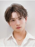 ツーブロックナチュラルダウンパーマシースルーマッシュ