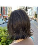オリーブグレージュ／切りっぱなしヘア【大宮、大宮駅】