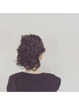 レバラディンズドゥミラー(Les Baladins du Miroir) 【バラディンズ】編み込みスタイル４