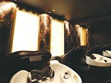 オリジナルアロマ香る、圧倒的癒しの空間 シャンプー・ヘッドスパが得意な美容室
